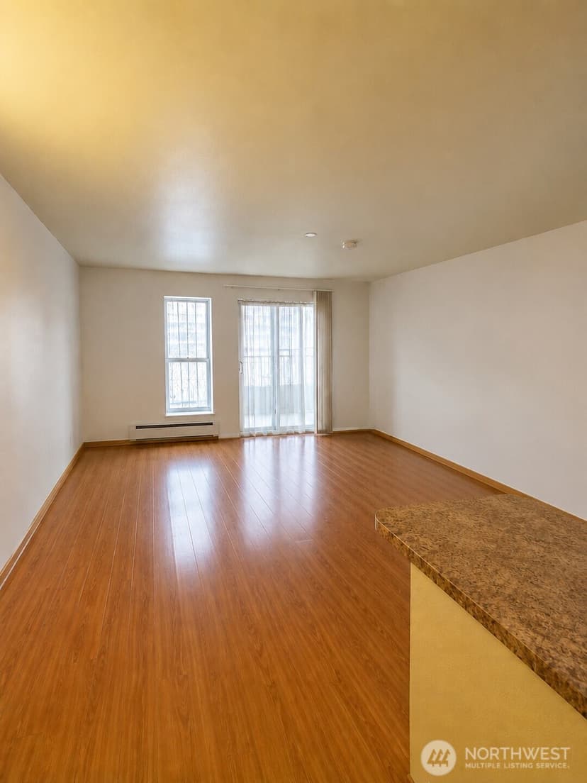 Property photo for 668 S Lane Street #406, Seattle photo 6