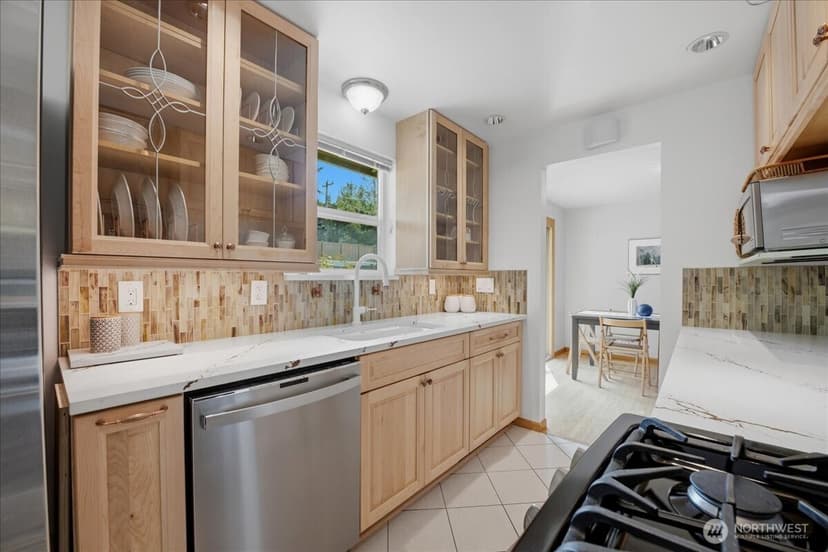 Property photo for 2145 N 146th Street, Shoreline photo 20