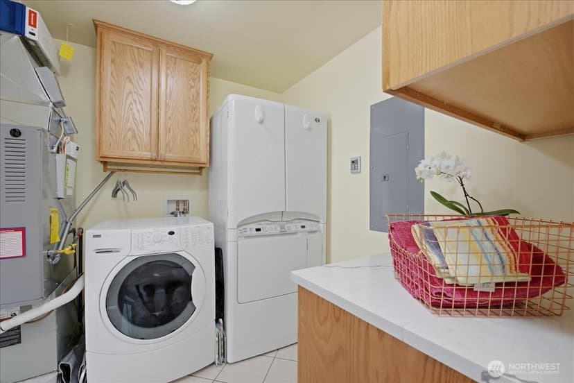 Property photo for 2145 N 146th Street, Shoreline photo 27