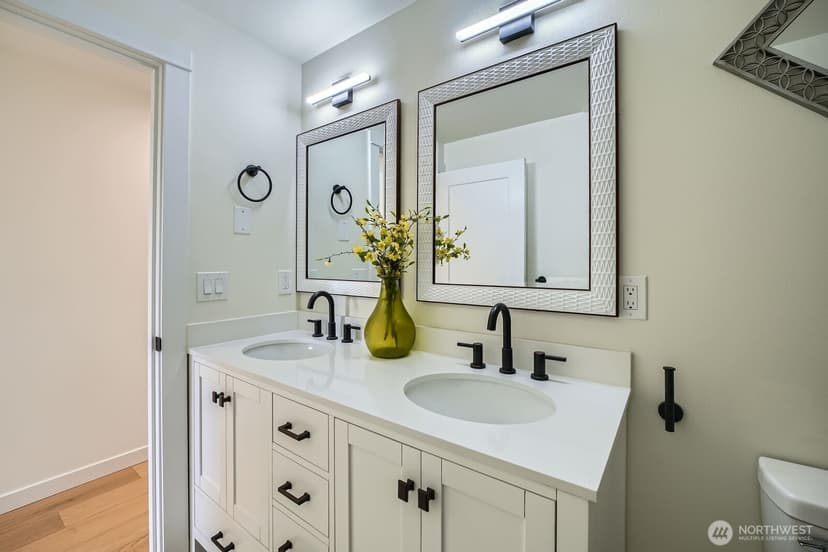 Property photo for 5930 18th Avenue S, Seattle photo 17