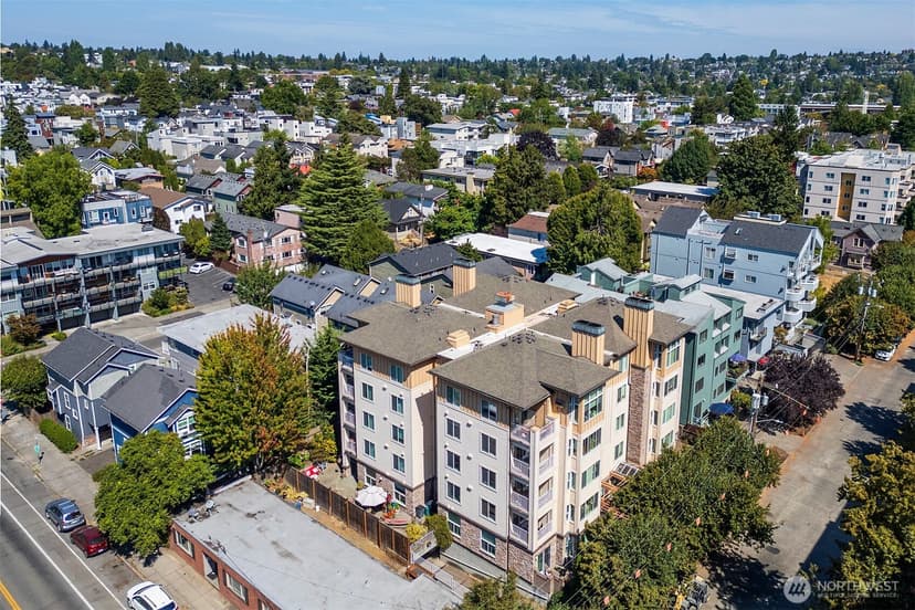 Property photo for 1762 NW 57th Street #203, Seattle photo 26