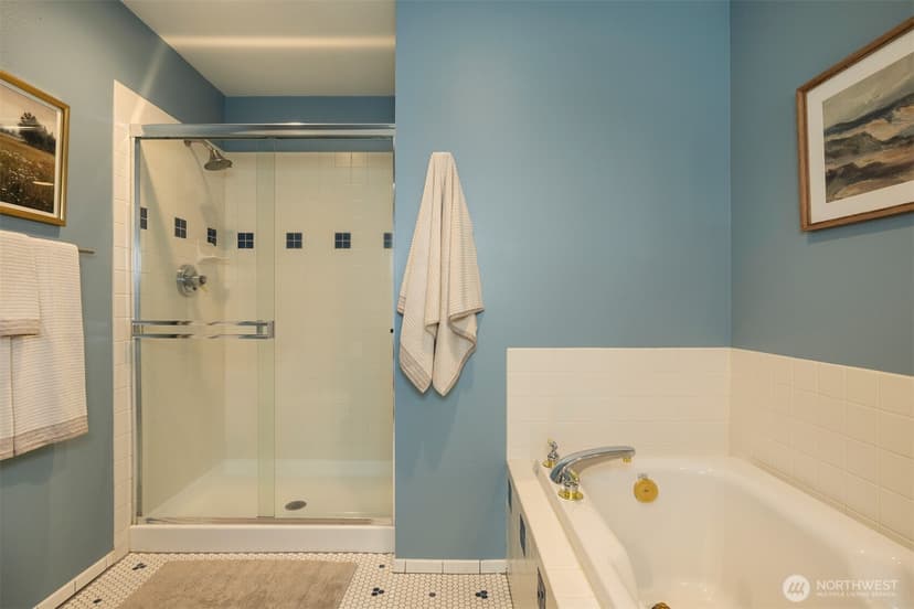 Property photo for 1762 NW 57th Street #203, Seattle photo 18