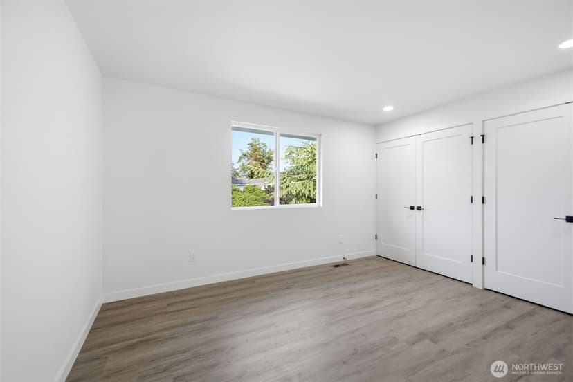 Property photo for 5614 Norpoint NE, Tacoma photo 34