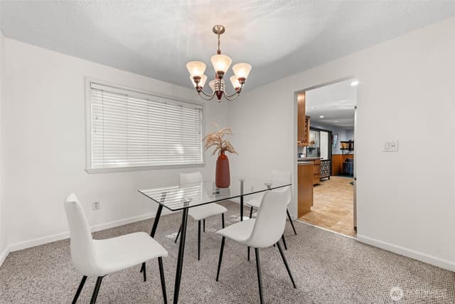 Property photo for 19613 SE 143rd Street, Renton photo 5
