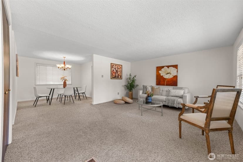 Property photo for 19613 SE 143rd Street, Renton photo 3