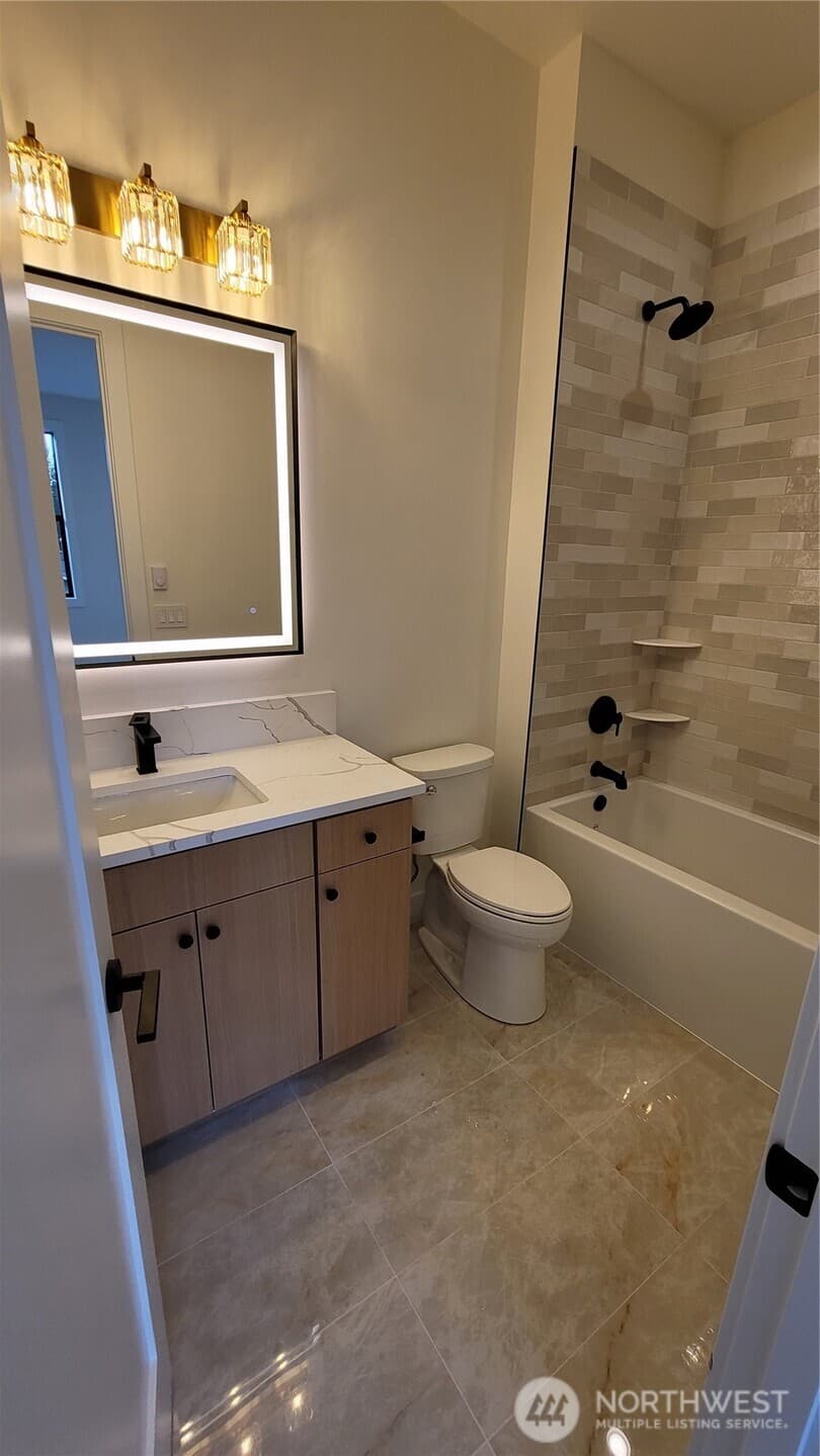 Property photo for 16906 NE 14th Street, Bellevue photo 35