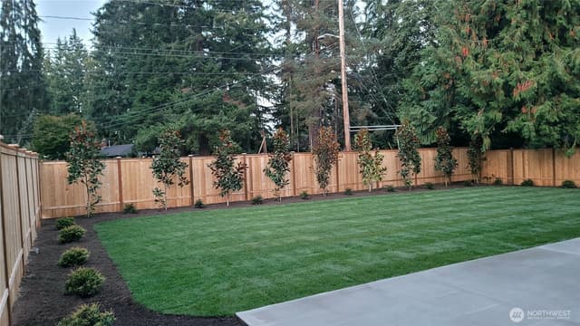 Property photo for 16906 NE 14th Street, Bellevue photo 3