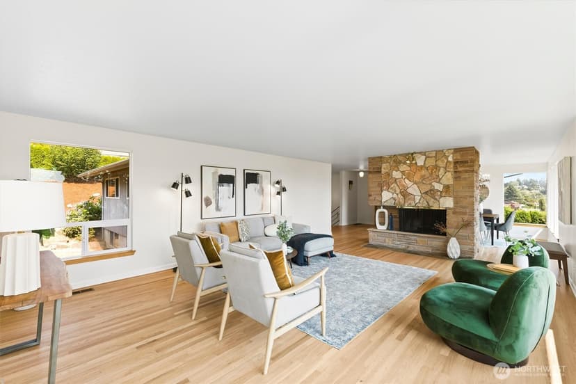 Property photo for 5682 NE 180th St, Kenmore photo 6