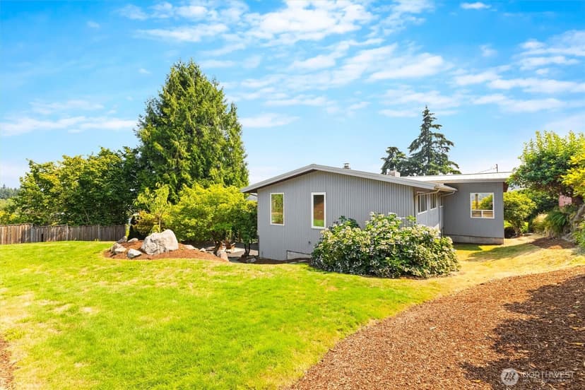 Property photo for 5682 NE 180th St, Kenmore photo 29