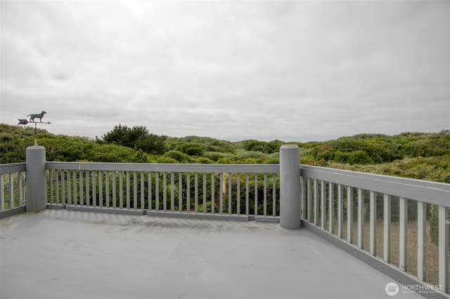 Property photo for 501 Ocean Shores Boulevard NW, Ocean Shores photo 3