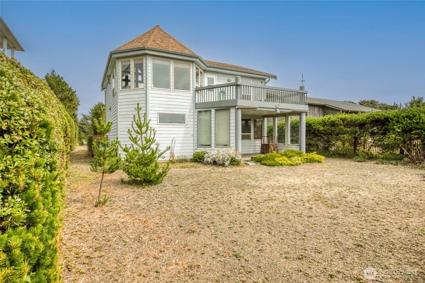 Property photo for 501 Ocean Shores Boulevard NW, Ocean Shores photo 9
