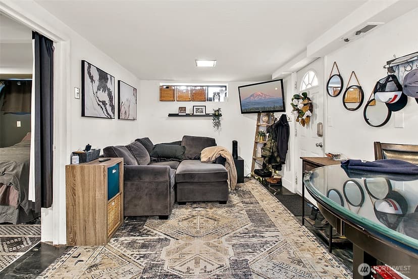 Property photo for 2416 NE 16th Street, Renton photo 18
