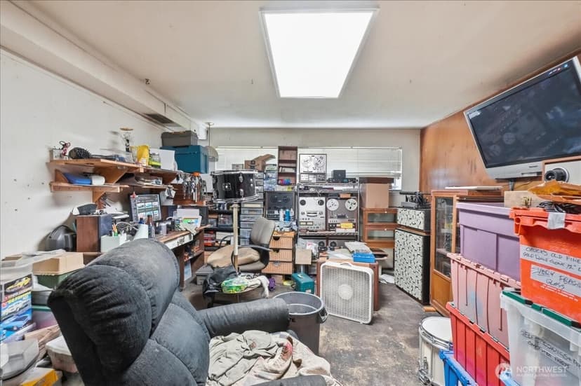 Property photo for 10247 10th Avenue S, Seattle photo 18
