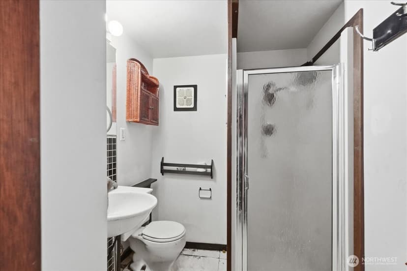 Property photo for 10247 10th Avenue S, Seattle photo 20