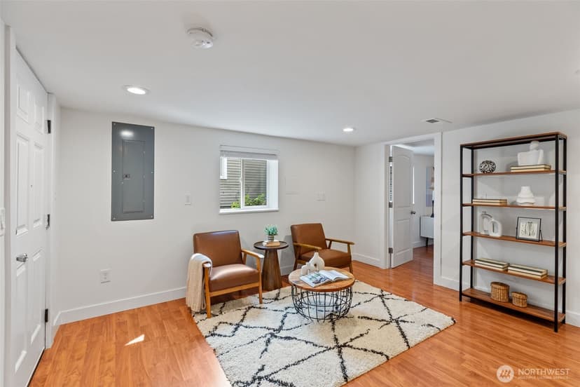 Property photo for 4016 38th Avenue SW, Seattle photo 23