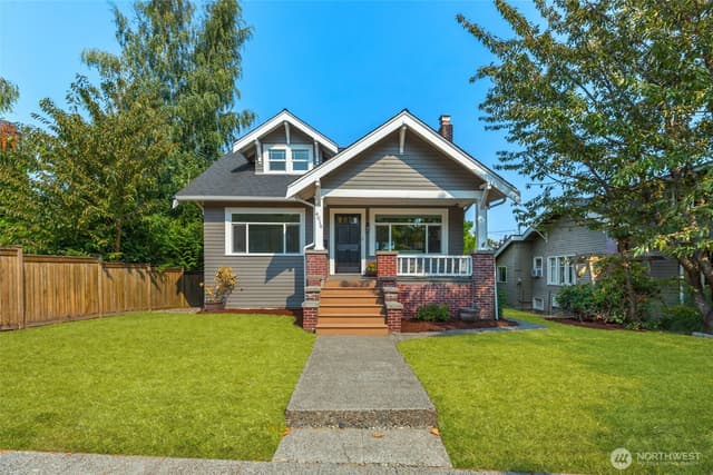 Property photo for 4016 38th Avenue SW, Seattle