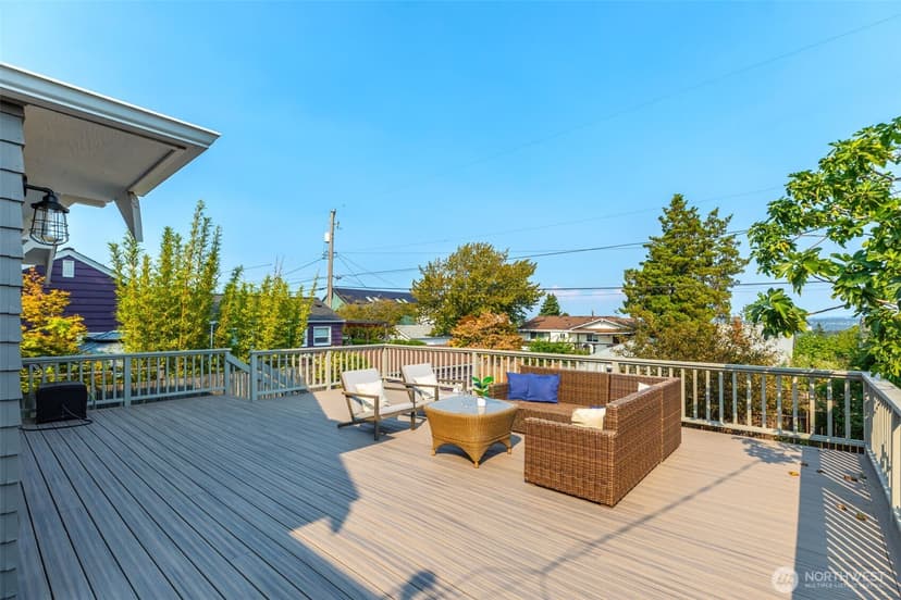 Property photo for 4016 38th Avenue SW, Seattle photo 33