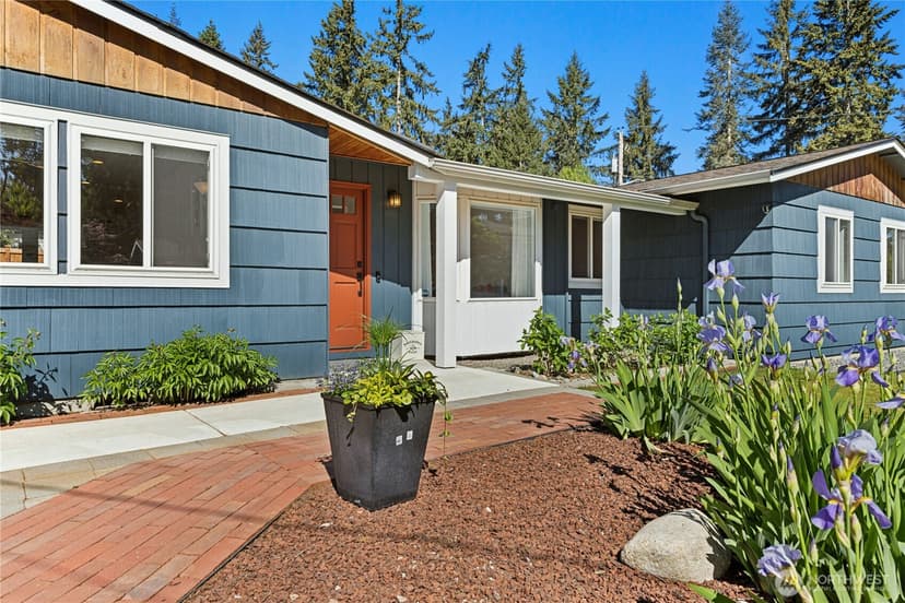 Property photo for 2011 145th Avenue SE, Bellevue photo 4