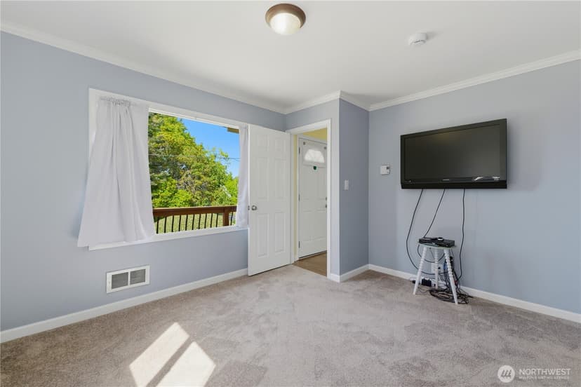 Property photo for 5628 N 45th Street, Tacoma photo 14