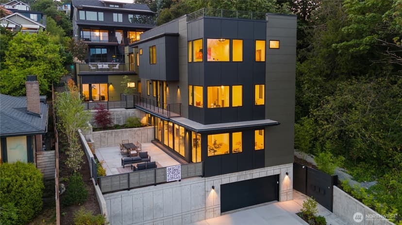 Property photo for 1417 36th Avenue S, Seattle
