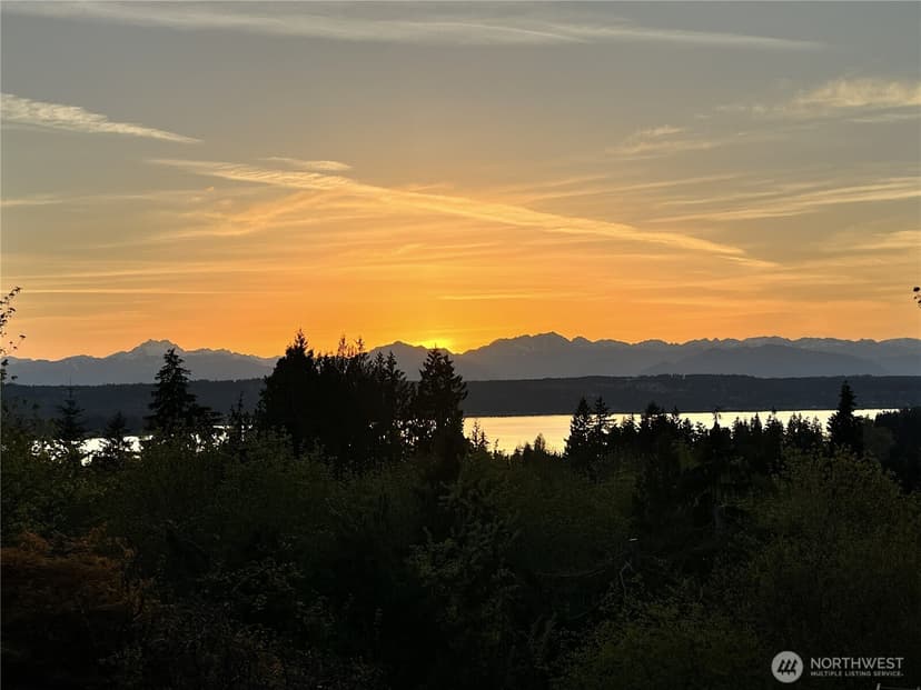 Property photo for 144 NE Clearview Lane, Bremerton