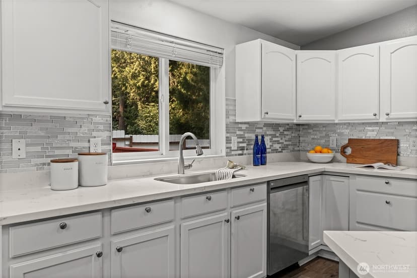 Property photo for 114 Madrona Drive NW, Gig Harbor photo 16