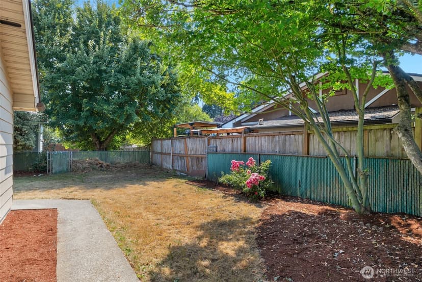 Property photo for 3706 175th Place NE, Arlington photo 31