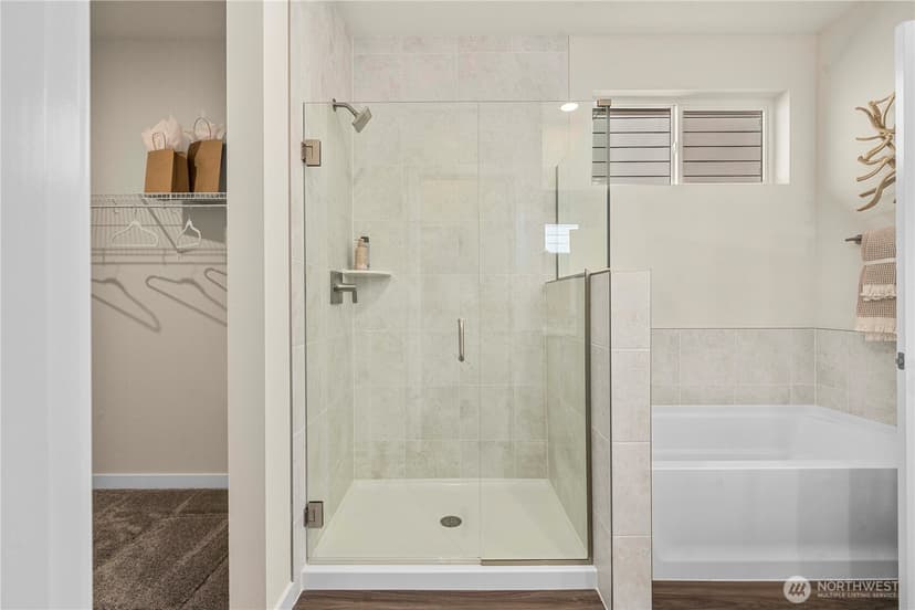 Property photo for 3923 Flat Top Drive, Bremerton photo 22