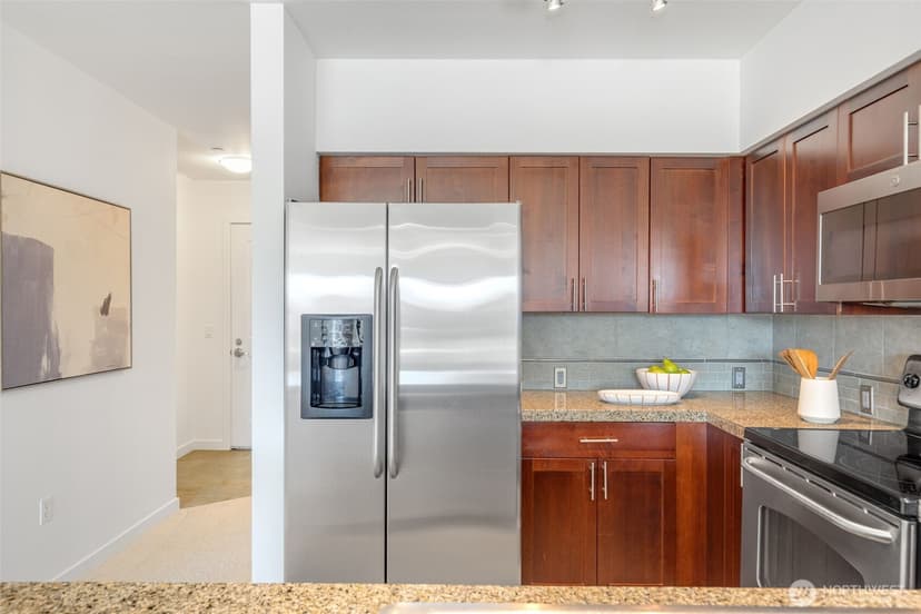 Property photo for 5440 Leary Avenue NW #512, Seattle photo 10