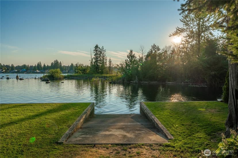 Property photo for 20914 Snag Island Drive E, Lake Tapps photo 7