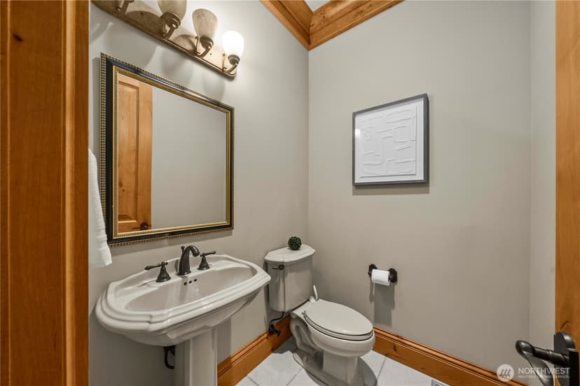 Property photo for 20914 Snag Island Drive E, Lake Tapps photo 35