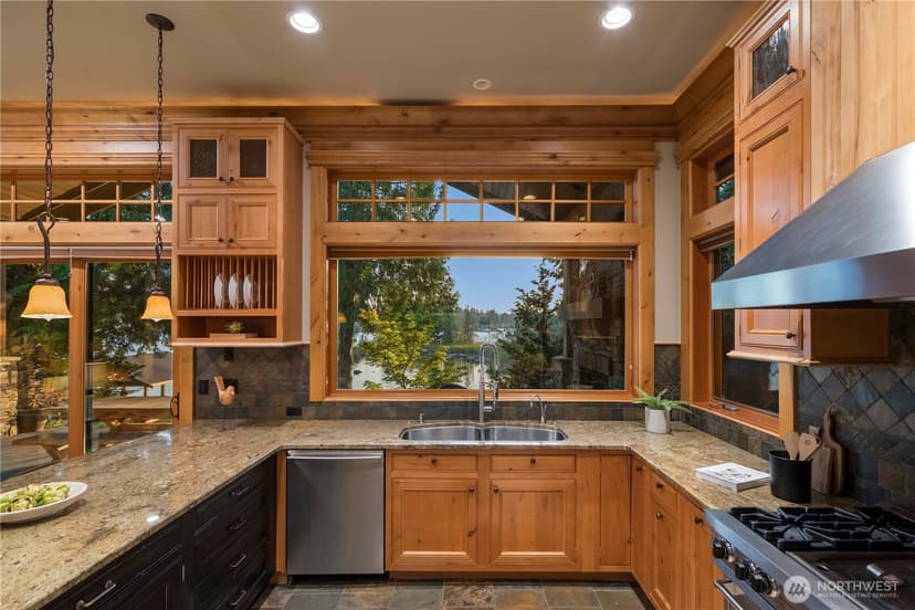 Property photo for 20914 Snag Island Drive E, Lake Tapps photo 14