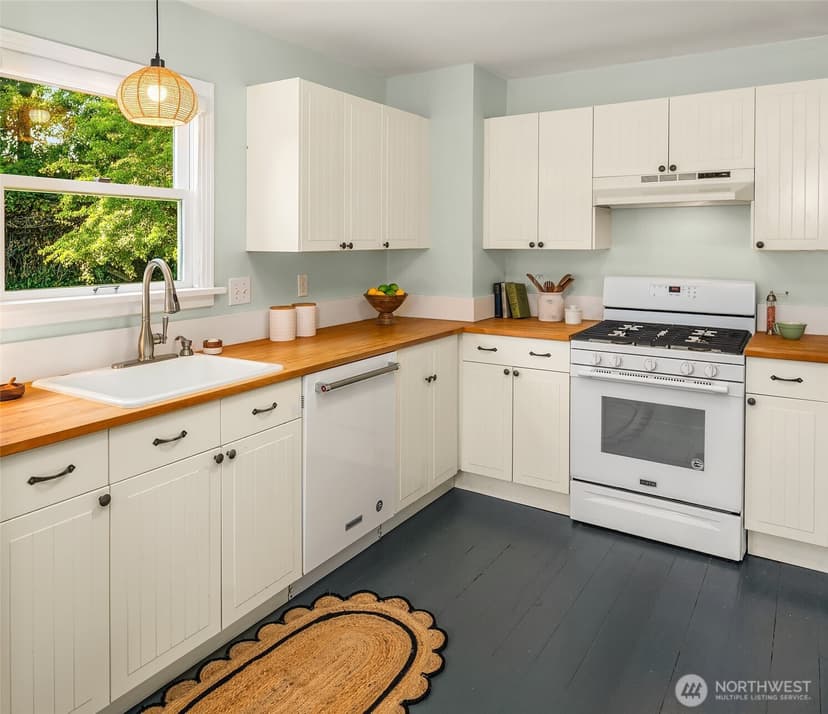 Property photo for 24021 99th Avenue SW, Vashon photo 11