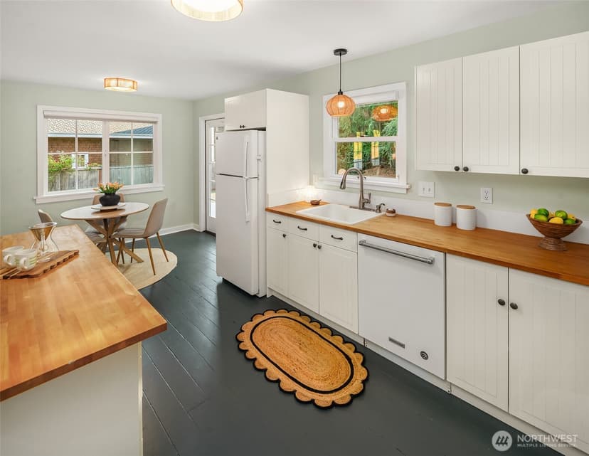 Property photo for 24021 99th Avenue SW, Vashon photo 14