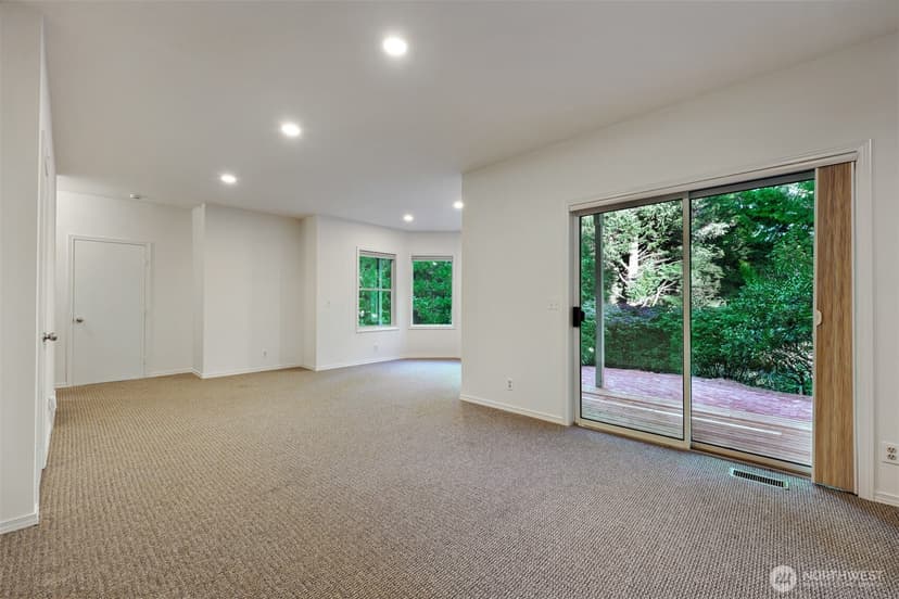 Property photo for 8436 129th Place SE, Newcastle photo 22