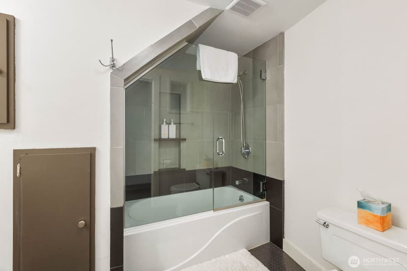 Property photo for 1624 E McGraw Street, Seattle photo 29