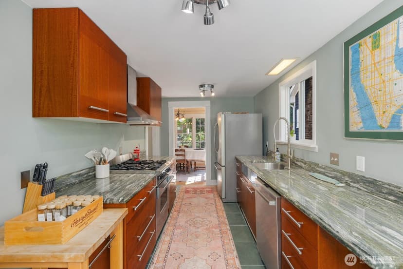 Property photo for 1624 E McGraw Street, Seattle photo 13
