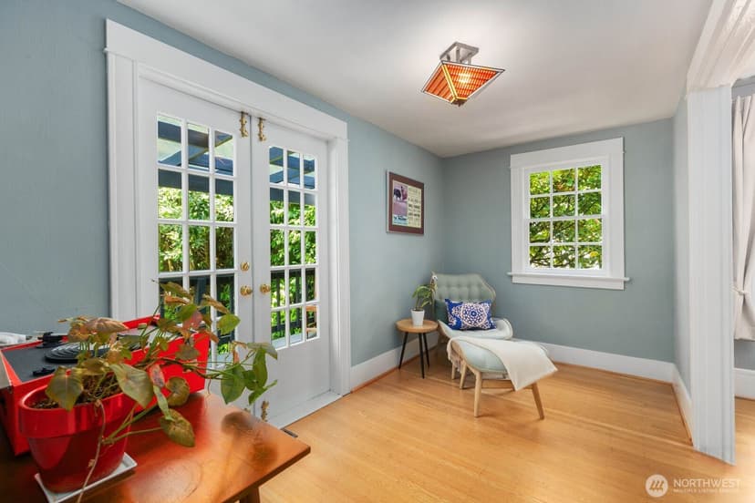 Property photo for 1624 E McGraw Street, Seattle photo 6