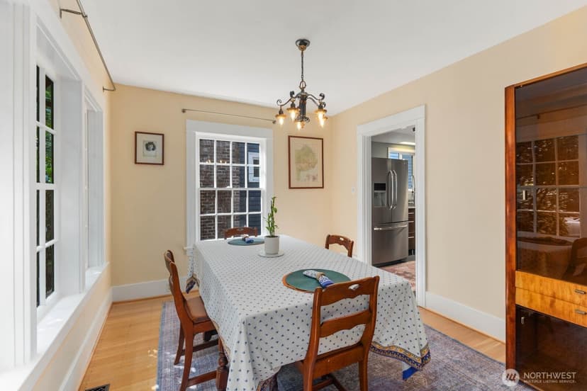 Property photo for 1624 E McGraw Street, Seattle photo 9