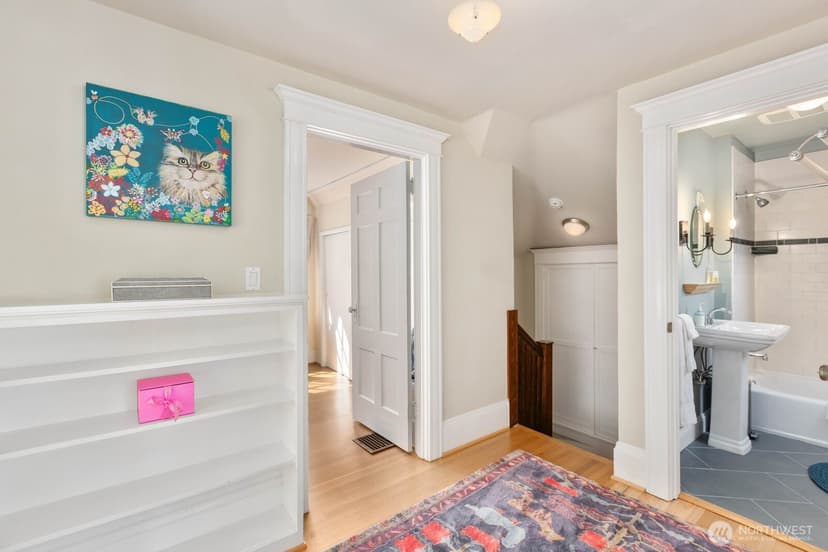 Property photo for 1624 E McGraw Street, Seattle photo 15