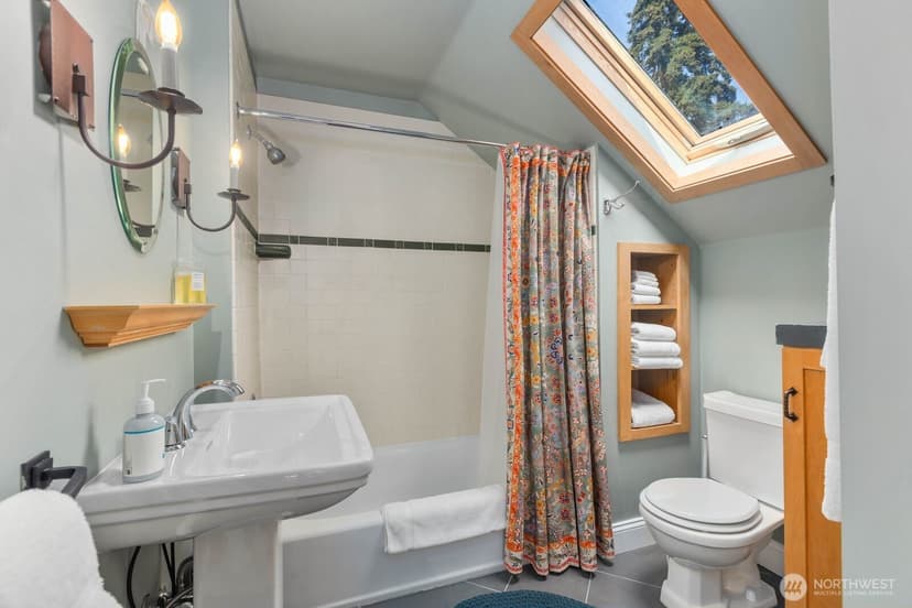 Property photo for 1624 E McGraw Street, Seattle photo 21