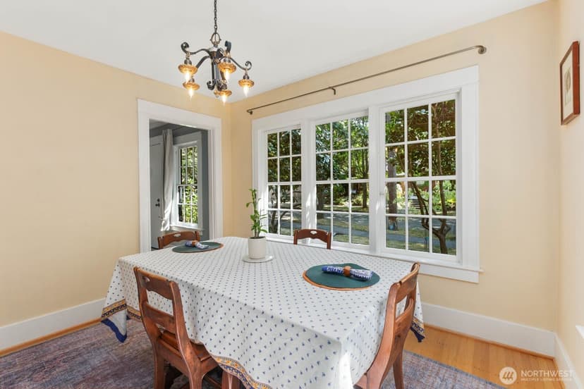 Property photo for 1624 E McGraw Street, Seattle photo 11