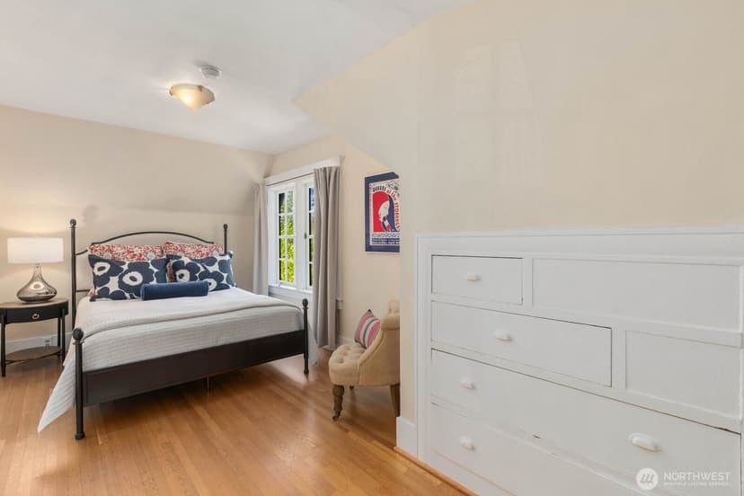 Property photo for 1624 E McGraw Street, Seattle photo 16