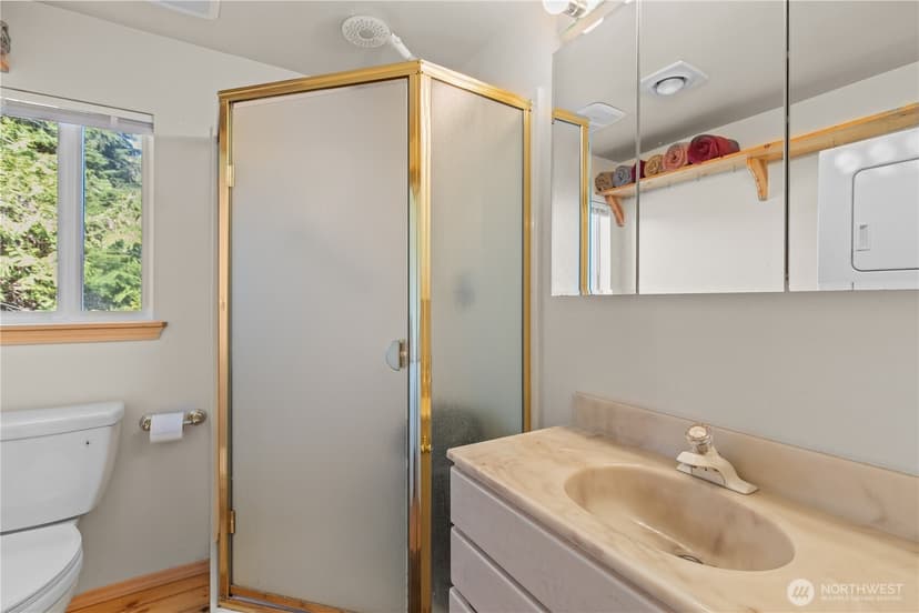 Property photo for 27525 W Lake Riley Road, Arlington photo 33