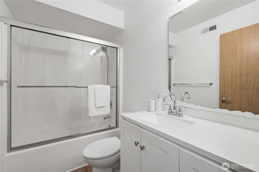 Property photo for 1115 S 90th Street Ct, Tacoma photo 29