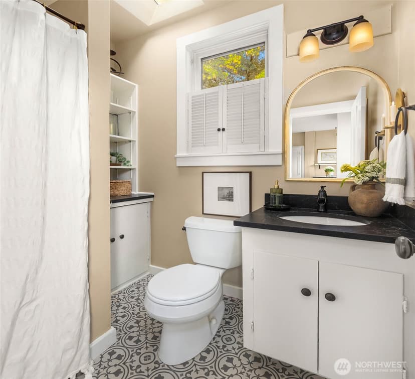Property photo for 317 Avenue B, Snohomish photo 13