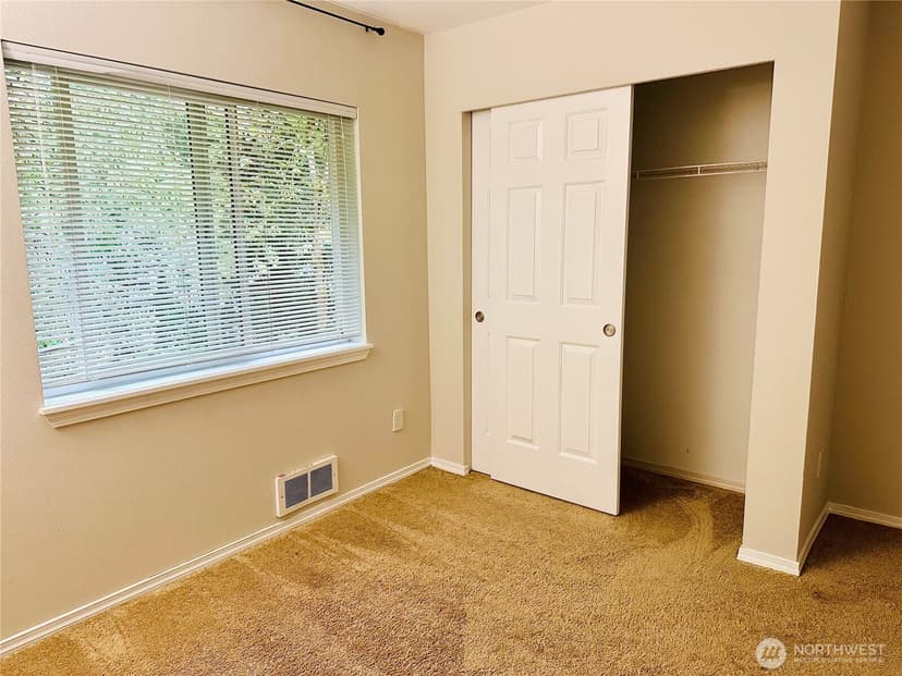 Property photo for 18006 NE 93rd, Redmond photo 23