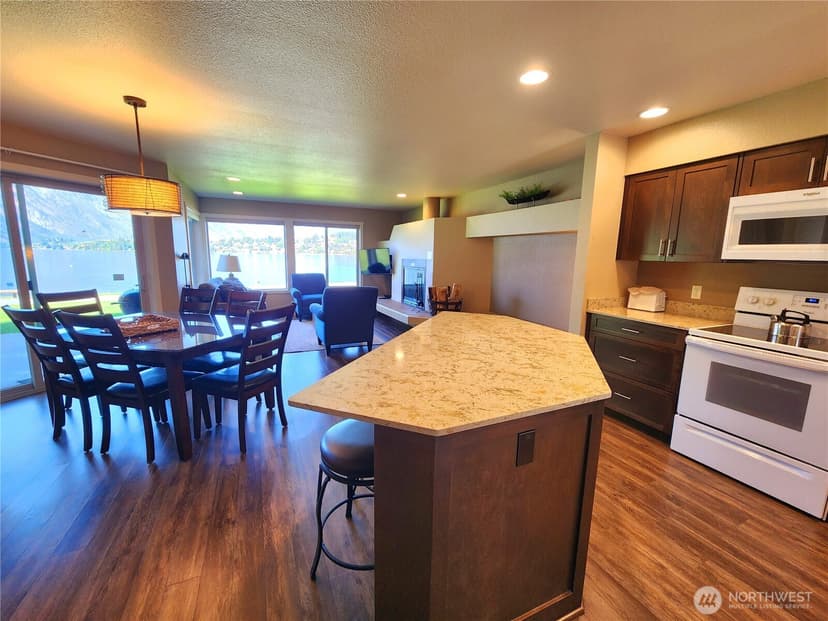 Property photo for 1 Beach 555-C, Manson photo 5