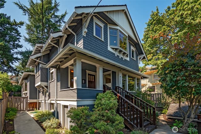 Property photo for 4227 Meridian Avenue N, Seattle