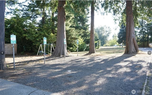 Property photo for 17816 44th Avenue W, Lynnwood photo 5